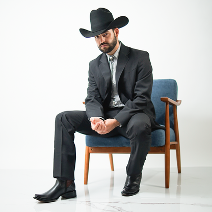 NGP-101 Traje Negro Liso Poliéster