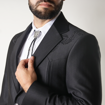 NG-102-5 Traje Negro Bordado Craquer c/Piedra