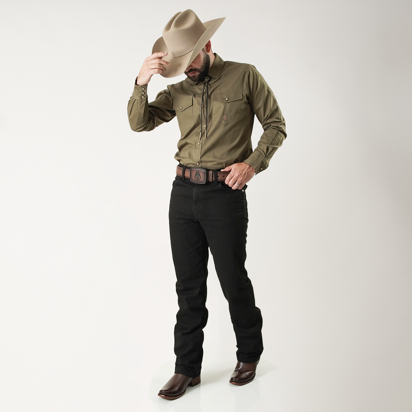 Camisa Caballero Lisa Verde Militar 80100023009
