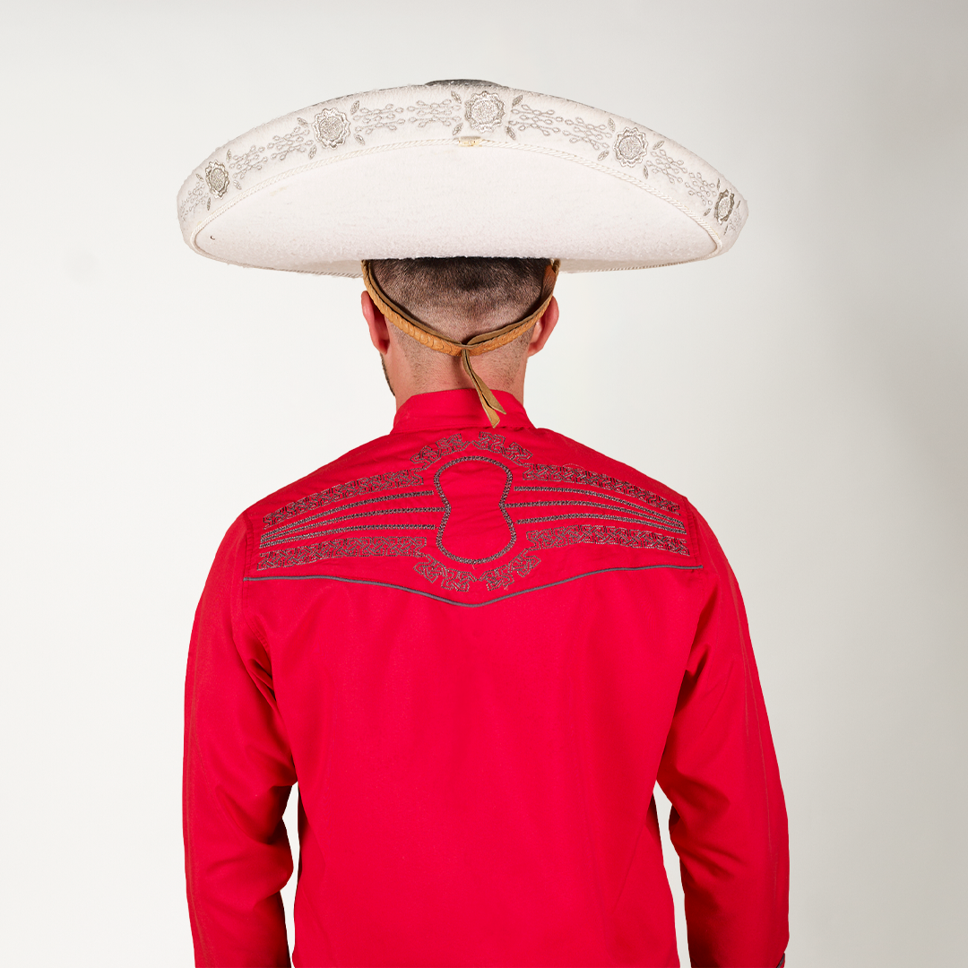 CAMISA CHARRA ROJA BORDADO MANGANAS